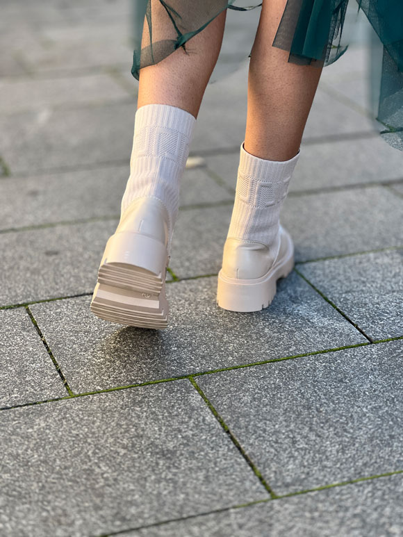 Ženske čizme poluduboke - Slika 3