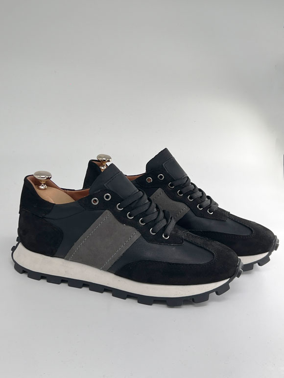 Muške crne kožne patike