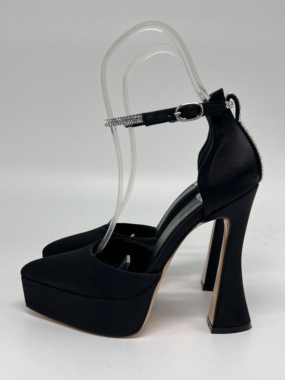 zenske santale na platformu