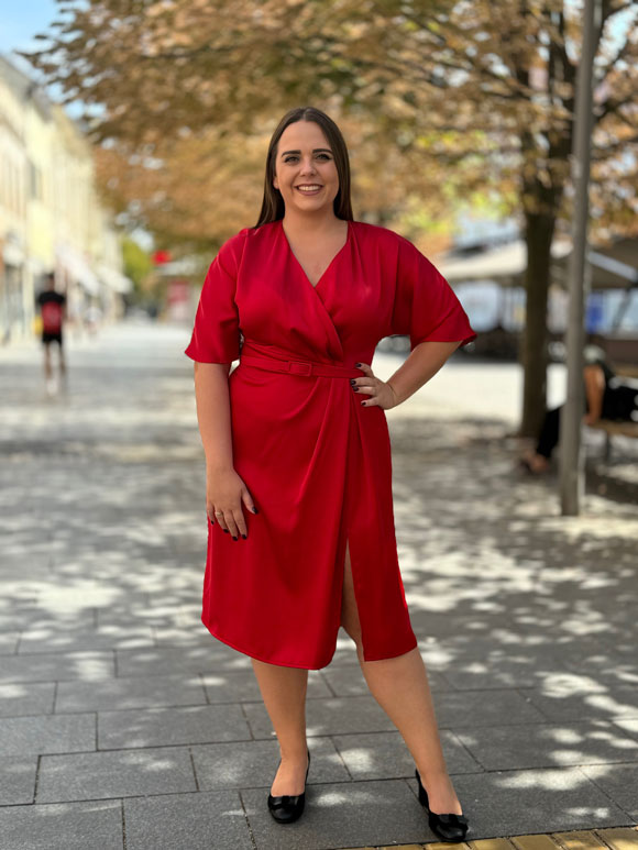 Plus size ženska saten haljina